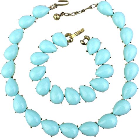 Vintage Trifari Necklace Bracelet Set Turquoise Blue Glass Cabs From