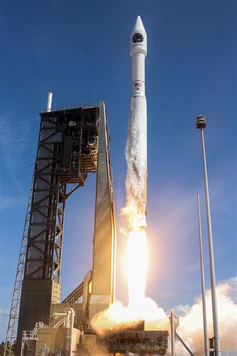Ss John Glenn Cargo Spacecraft Races Into Orbit Atop Atlas V Rocket