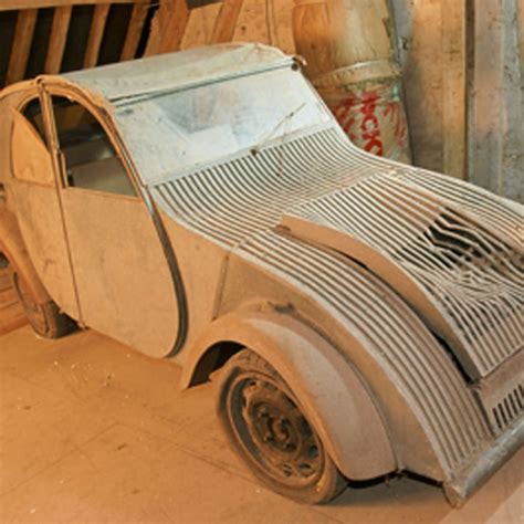 10 Incredibly Cool Car Finds In Barns Readers Digest Canada