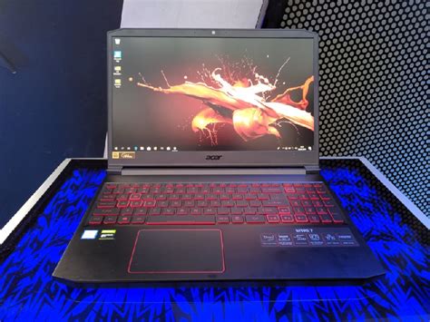 Prosesor yang digunakan adalah amd ryzen 3 2200u dengan tambahan kartu grafis amd radeon vega 3 yang. Dota2 Information: Laptop Gaming Murah 2 Jutaan