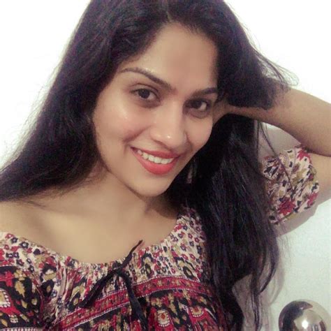 1 find out swasika vijay hd photos, swasika vijay biography, family, education qualifications, affairs/dating/marriage, and sruthy suresh instagram, facebook, twitter, youtube. The Fresh Malayali: Swasika Vijay Hot - Profile, Affairs ...