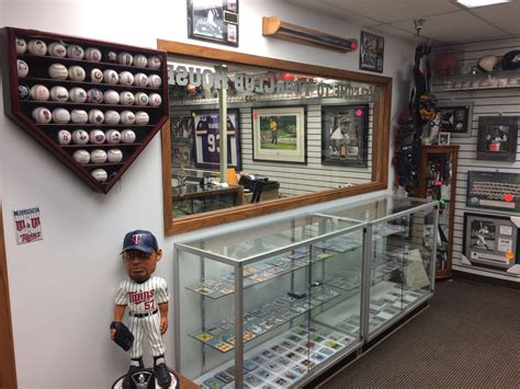 Where is the closest sports card shops near me? Vintage Sports Cards MN | Sports Cards Near Me | Twin ...