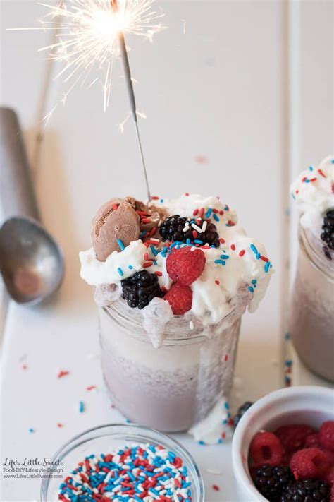 Summer Berries Sweet Cream Coffee Frappe | Recipe | Frappe, Summer ...