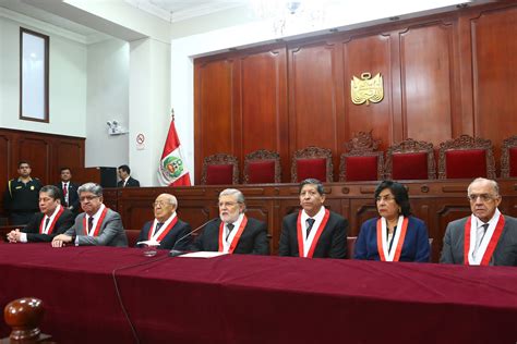 Congreso Elige A César Ochoa Como Magistrado Del Tc El Informante Peru