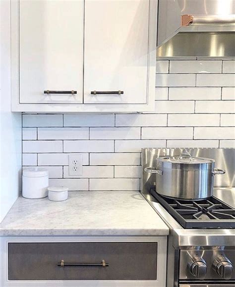 Horizontal Tile Backsplash How To Determining Subway Tile Backsplash