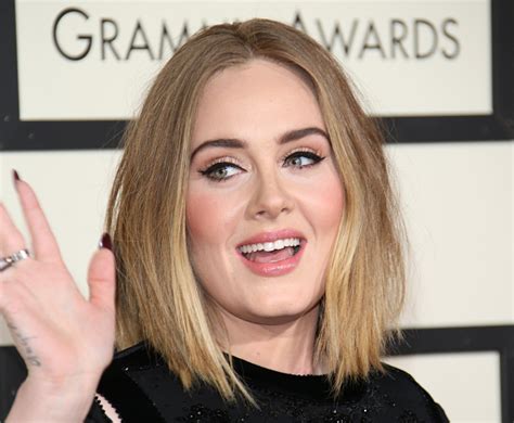 adele s makeup artist reveals how to recreate her eyeliner time