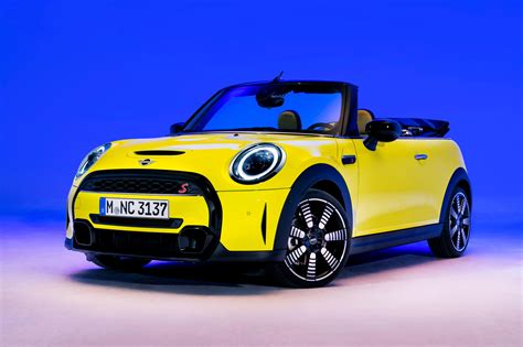 Maybe you would like to learn more about one of these? 2022 Mini Cooper Convertible: Review, Trims, Specs, Price ...