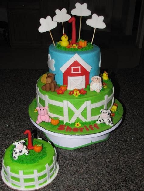 barn cake with smash decorated cake by deborah cakesdecor