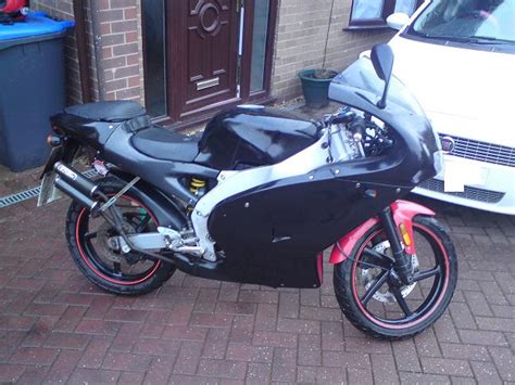 2006 (56) aprilia rs 50 2 stroke for sale is my 50cc selling as moving to 125cc bike very clean for its age has had lots of work done including engine rebuild. Aprilia RS50 For Sale