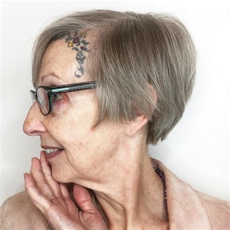 When you're 60 or older, it can be difficult to choose between hairstyles that feel a little too young or the ones that get you outside of your comfort zone. HAIR STYLE FASHION
