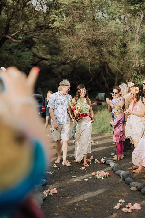 Hippie Hawaii Wedding Gypsy Halos Emily And Alvero