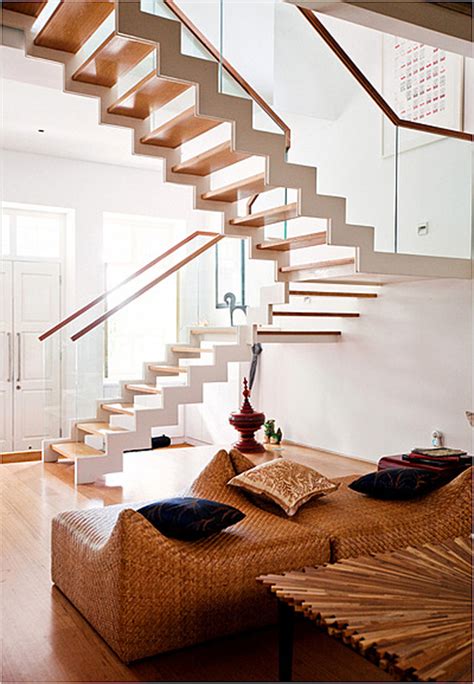 Screw, wooden staircase in room. Best Home Design: Creating Unique Stairs