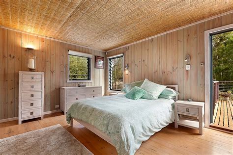 These stays are highly rated for location. Energy-Efficient Beach Style Retreat with Modern Cottage ...