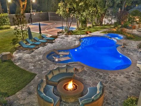Beautiful Backyards With Pools 111 Decoratoo