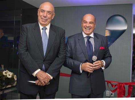 O Presidente Da Redetv Amilcare Dallevo Jr E O Vice Presidente Da Emissora Marcelo De Carvalho