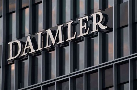Daimler Aufspaltung Was Man Als Anleger Wissen Muss Wirtschaft
