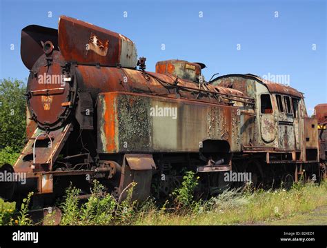 Abandoned Old Steam Engine Locomotive Stock Photo Alamy