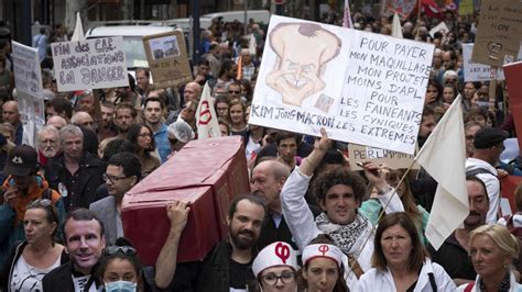 Emmanuel Macron Zehntausende Demonstrieren In Frankreich Gegen Arbeitsmarktreform Der Spiegel