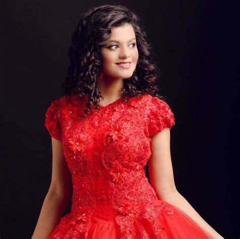 Palak Muchhal Wiki Biography Age Songs List Images Wikimylinks