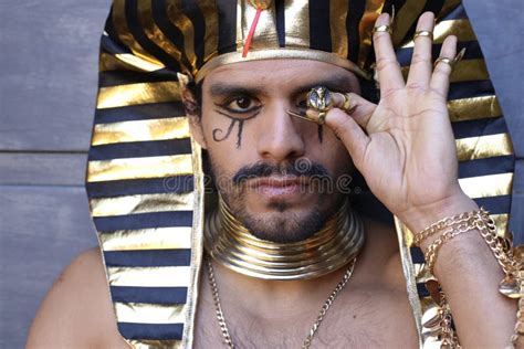 Gorgeous Egyptian Man In Traditional Costume Stock Image Image Of King Costume 215356847