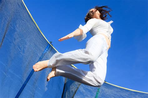 Build Cardio And Lose Pounds With Trampoline Aerobics