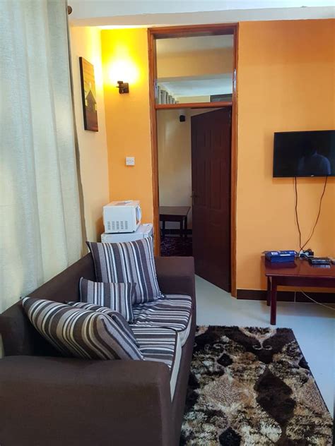 The property comprises 6 rooms. FULLY FURNISHED ONE BEDROOM APARTMENT FOR RENT