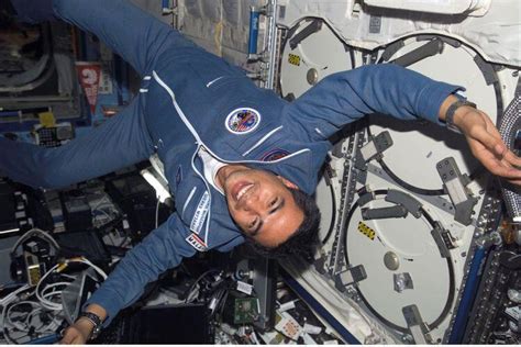 Cara Astronaut Menjalankan Salat Dan Puasa Di Luar Angkasa Kaskus