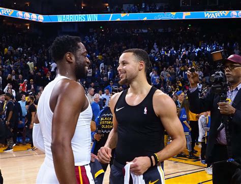 Dwyane Wades Hilarious Reaction After Stephen Curry Erupts For 62 Points Vs Trail Blazers