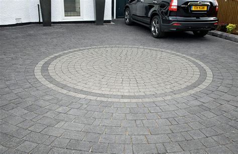 Circular Coblestone Design Driveway Design Driveway Paving Block Paving