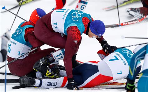 Nu har han petats från tremilen på seefeld, meddelar. Never Say Die: Simen Hegstad Krueger Comes Back in Skiathlon from Dead Last to Win Gold ...