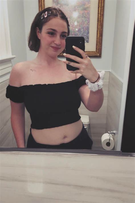 I Got My Belly Button Pierced And I’m Feelin Realllll Good About It F 22 R Selfies
