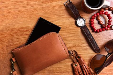 10 Leather Accessories Worth Investing In For Students