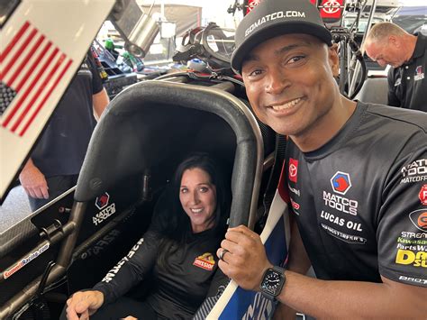 Angelle Sampey Continues Rapid Progression In Dragster Drag Bike News