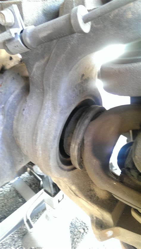 Front Axle Dust Seal Loose On Both Sides Ford Powerstroke Diesel Forum