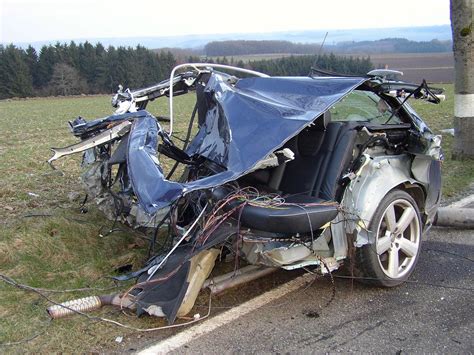 Crazy Car Crash Photos Gallery Ebaums World