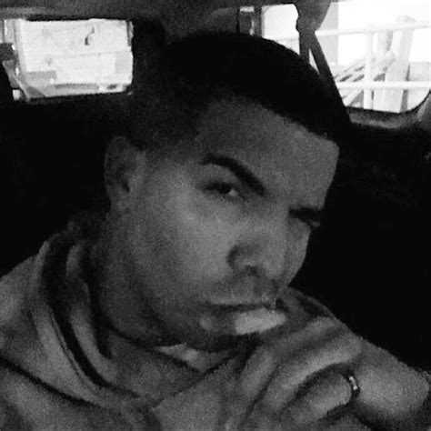 Drake Shaves Beard To Make Room For More Feelings