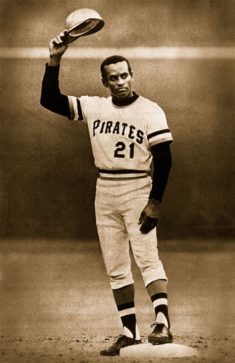 My Hero Roberto Clemente And The Night That Happiness Died Heroes