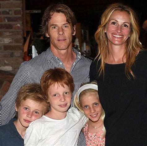Julia Roberts Daughter Growing Up Quickly And She Looks Just Like Her