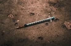 heroin syringe popping addiction identifying injected lived veins addictive addictionresource