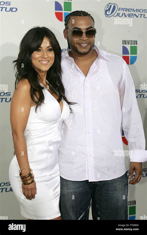 Don Omar R And Jackie Guerrido Arrive For The Premios Juventud