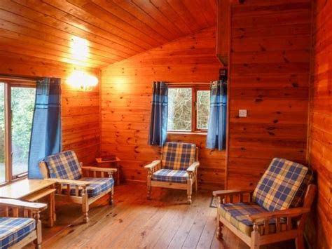 11 Log Cabins In Ireland