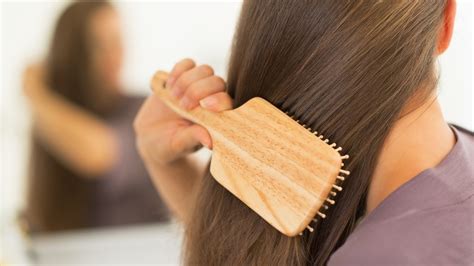 7 shampoo untuk merawat rambut rebonding. Tips Memilih Shampoo yang Tepat untuk Rambut Kering | K ...