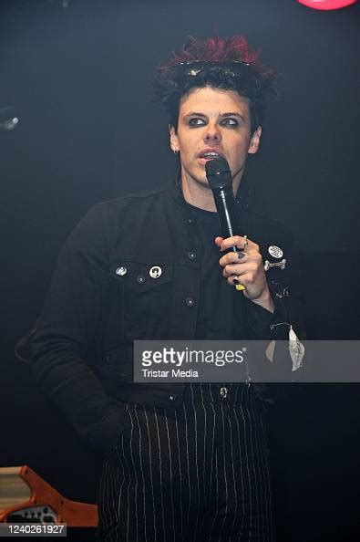 British Singer Yungblud Real Name Dominic Harrison Performs The