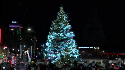 Watch Holiday Season Kicks Off With Milwaukee Christmas Tree Lighting