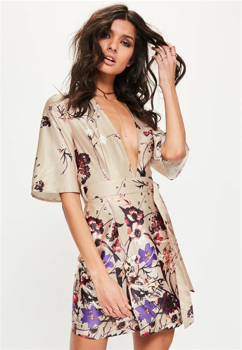 Missguided Nude Silky Floral Print Shift Dress In Natural Lyst