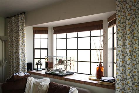 The window treatments will be open most the time (no need for privacy) but in the summer, the they are very shallow windows (< 3/4), so i have to outside mount. Possible Window Treatment Options for Bay Windows - Interior Decorating Colors - Interior ...