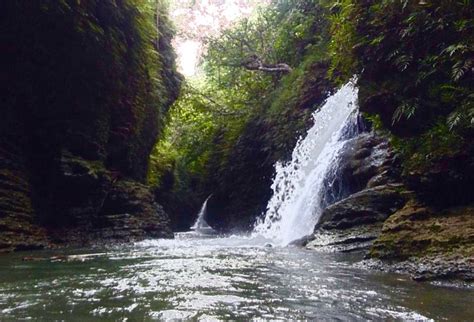 Makna dari matahari terbit dari barat bisa saja budaya timur yang sekarang mulai berkembang dan populer di negara barat, budaya timur yang budaya tmur seolah tergerus oleh budaya barat di negara timur itu sendiri. 8 Rekomendasi tempat wisata terkeren di Pangandaran Yang ...