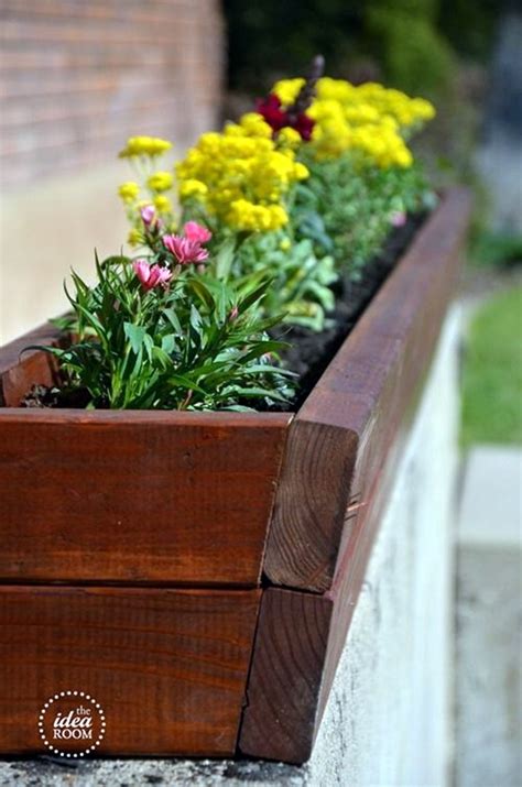 A garden is a delight no matter where it is and it is also our own small way of contributing to make the world prettier and more green. 40 Magical Window Flower Box Ideas - Bored Art