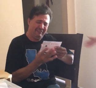 What to buy a mexican dad. VIDEO: Dad cries after receiving first ever Mexico tickets