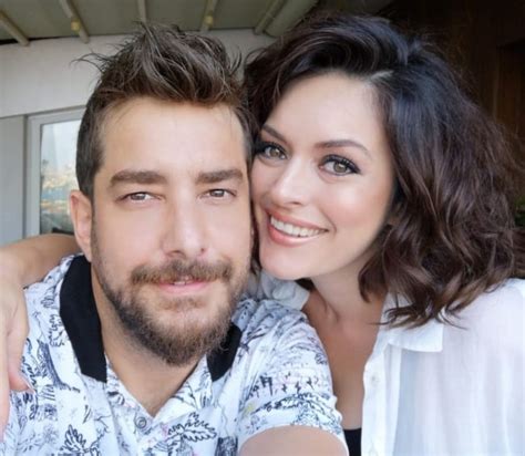 O kurumun içinden çıkan haysiyetsiz bir insan o kurumu bağlamaz. Ezgi Mola Height, Weight, Age, Body Statistics - Healthy Celeb